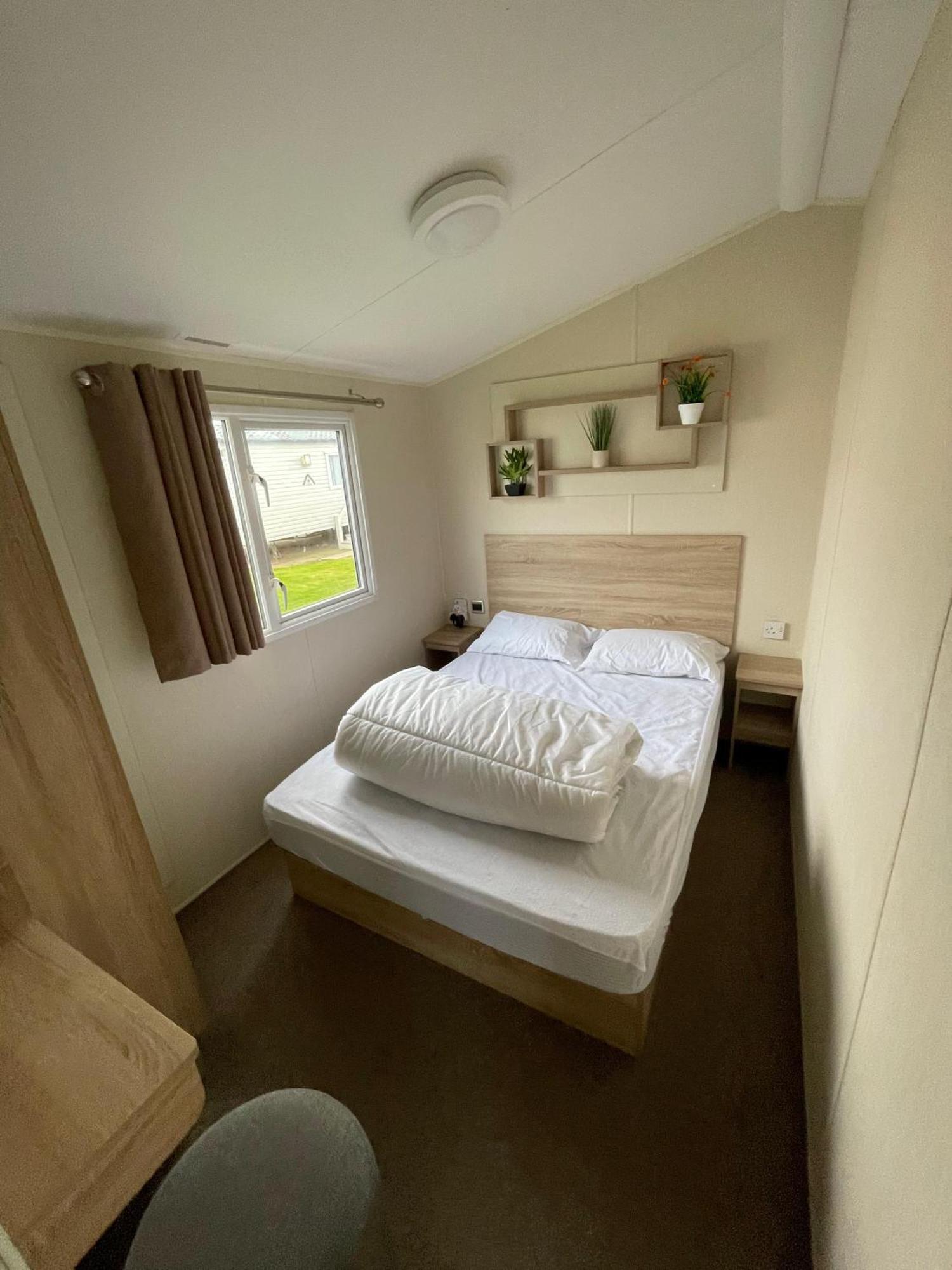 Kp Holiday Home Corton  Eksteriør billede